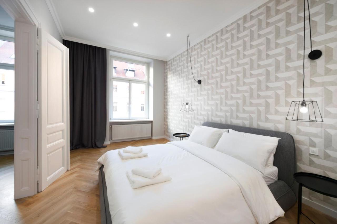 Fine Two Bedroom Trdinova Apartment リュブリャナ エクステリア 写真