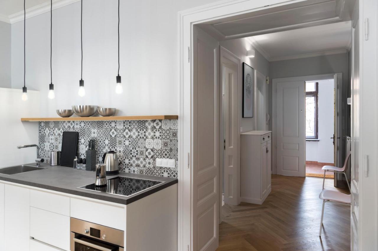 Fine Two Bedroom Trdinova Apartment リュブリャナ エクステリア 写真